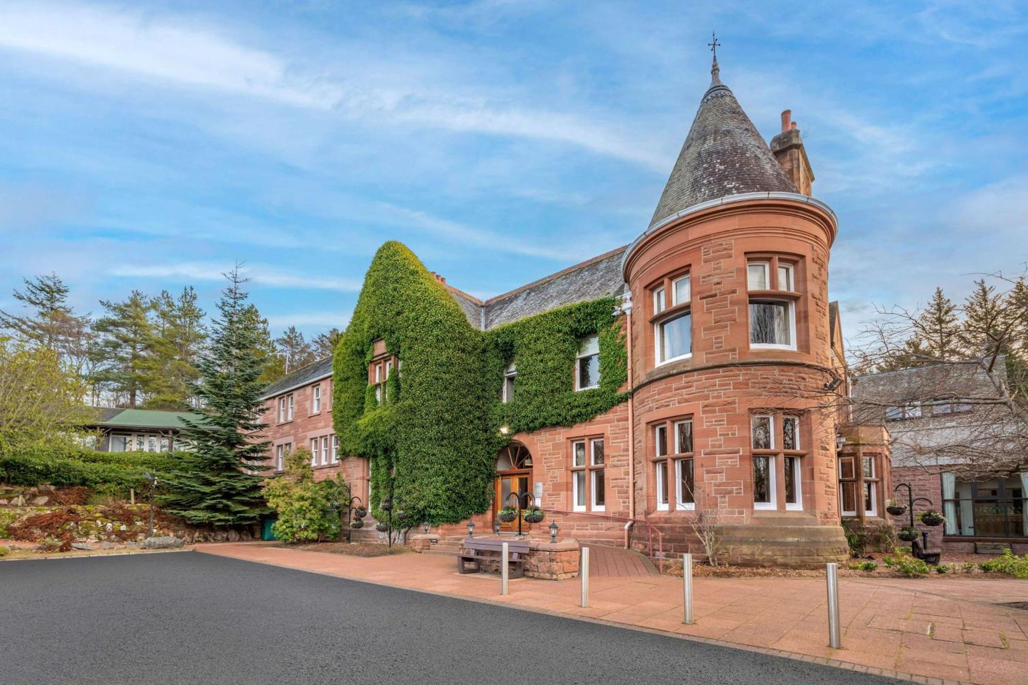 Hilton Grand Vacations Club Craigendarroch Suites Scotland Ballater Extérieur photo